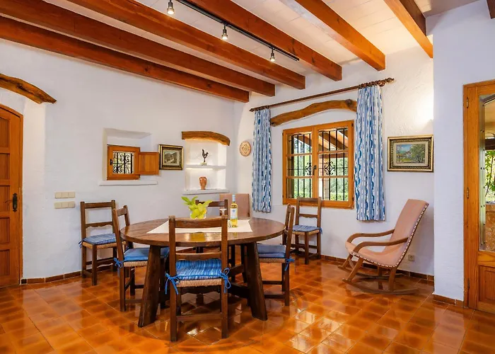 Seguinot D'alt Villa *