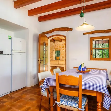 Seguinot D'alt Villa *