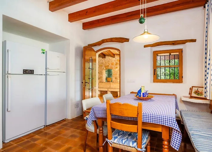 Seguinot D'alt Villa *