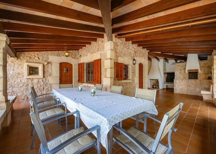 Seguinot D'alt Villa